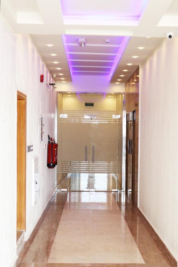 Roza Hotel Apartments Muskat Bagian luar foto