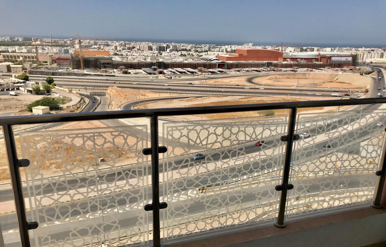 Roza Hotel Apartments Muskat Bagian luar foto