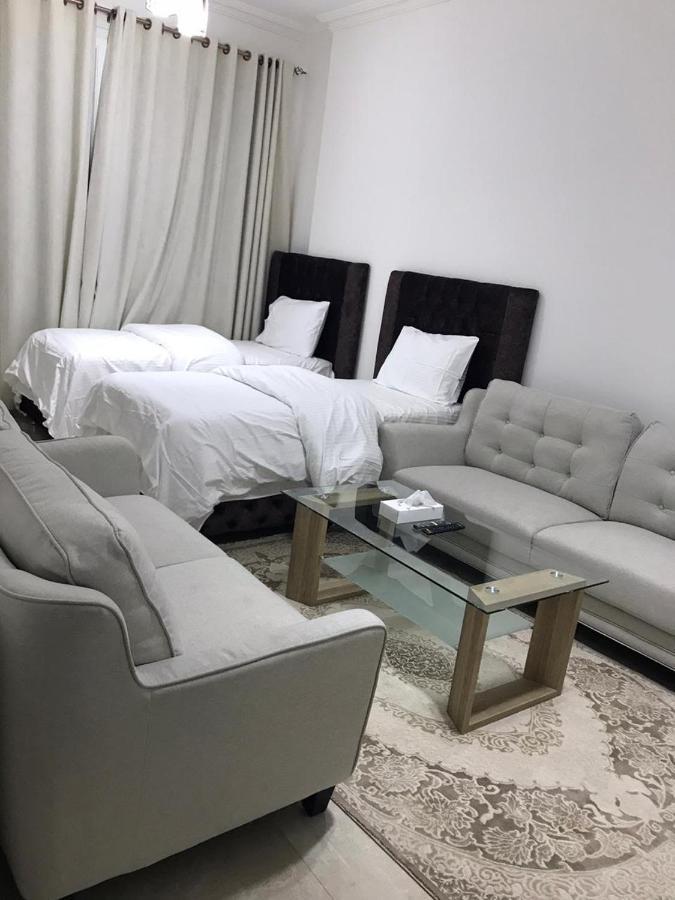 Roza Hotel Apartments Muskat Bagian luar foto